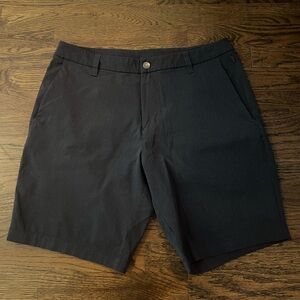 Lululemon - Men's Dark Gray Shorts